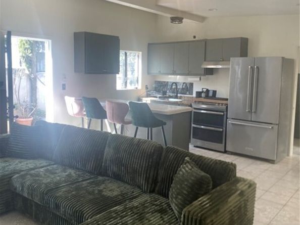 10334 Tujunga Canyon Blvd, Tujunga (los Angeles) CA 91041