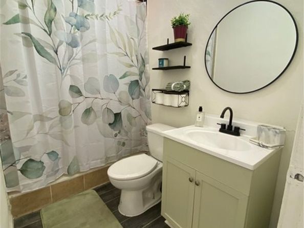 10334 Tujunga Canyon Blvd, Tujunga (los Angeles) CA 91041