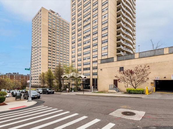 102-30 66th Road 1H, Forest Hills NY 11375