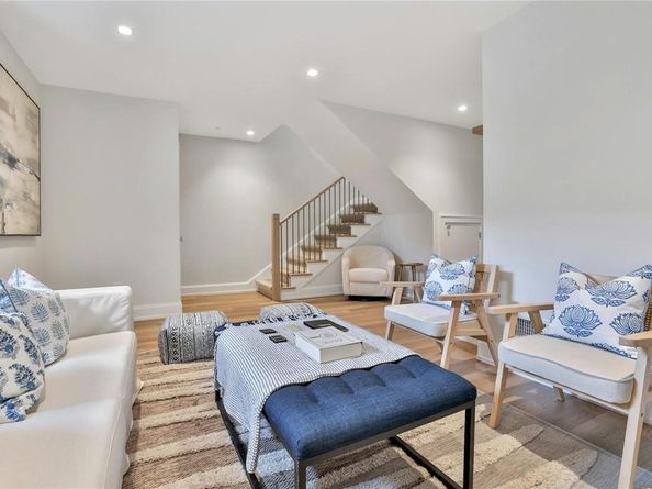 162 Bedford Road 15, Armonk NY 10504