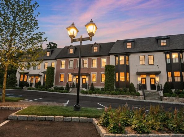 162 Bedford Road 15, Armonk NY 10504
