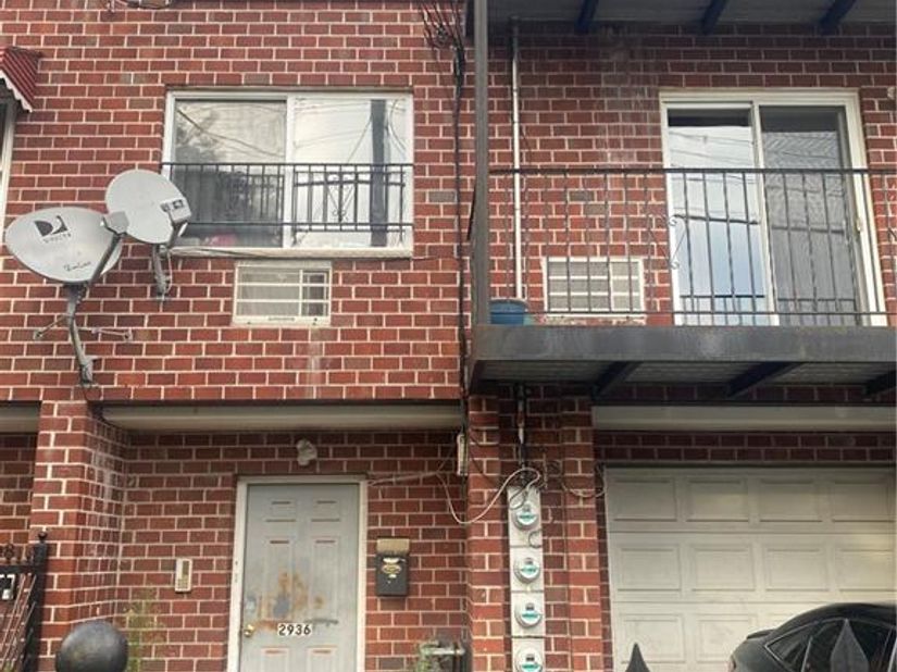 2936 Grace Avenue, Bronx, NY 10469 For Sale