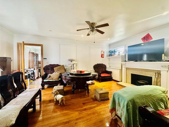 46-43 157 st, Flushing NY 11355