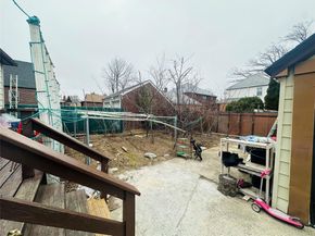 46-43 157 st, Flushing NY 11355