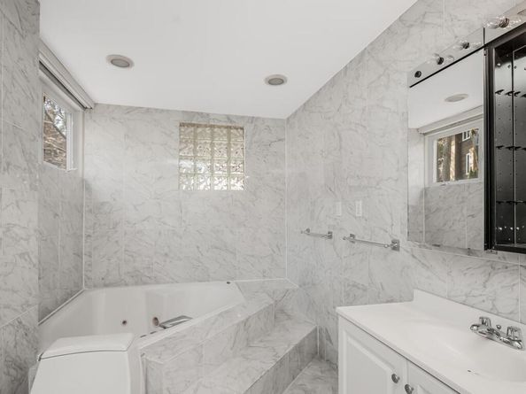 11 Sigma Place, Bronx NY 10471