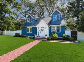 7 Hazel Street, Rocky Point NY 11778