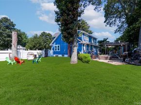 7 Hazel Street, Rocky Point NY 11778