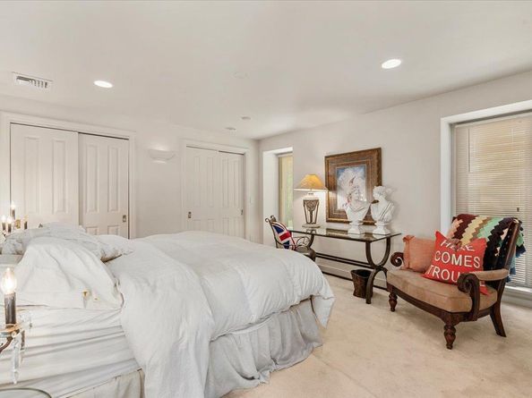 23 Forest Road, Kings Park NY 11754