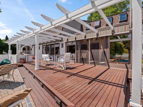 23 Forest Road, Kings Park NY 11754