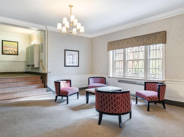84-49 168th Street 6L, Jamaica Hills NY 11432