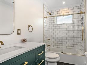 45 Mist Lane, Westbury NY 11590