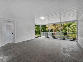 10 Barnes Lane, Chappaqua NY 10514