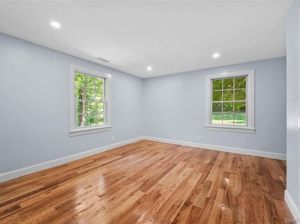 10 Barnes Lane, Chappaqua NY 10514
