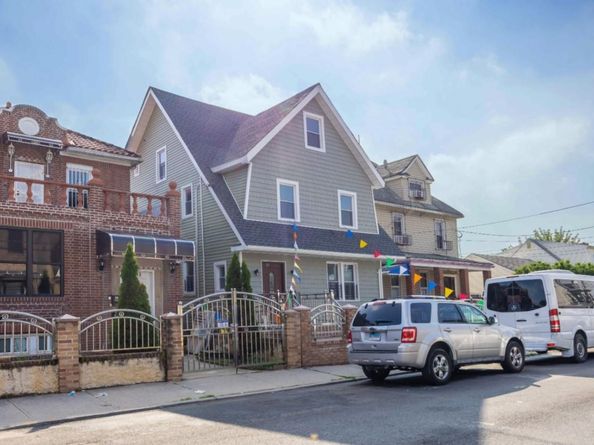 2716 McIntosh Street, East Elmhurst NY 11369