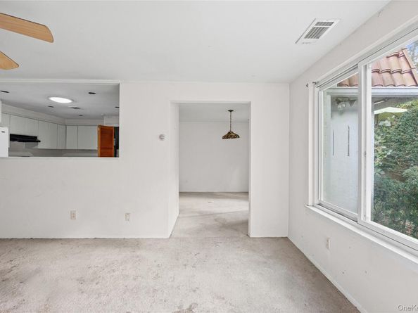 269 Brettonwoods Drive 269, Coram NY 11727