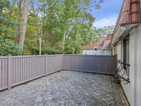 269 Brettonwoods Drive 269, Coram NY 11727