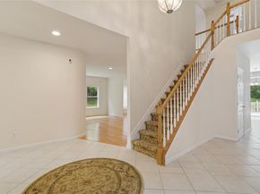 3 Heidi Lane, Mount Sinai NY 11766