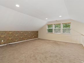 3 Heidi Lane, Mount Sinai NY 11766