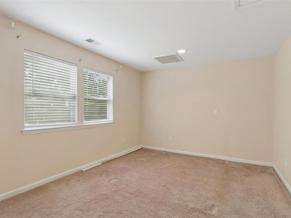 3 Heidi Lane, Mount Sinai NY 11766
