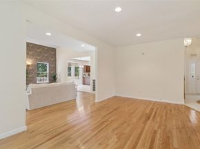 3 Heidi Lane, Mount Sinai NY 11766
