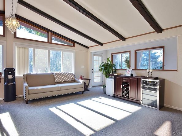 11 Beverly Lane, Peekskill NY 10566
