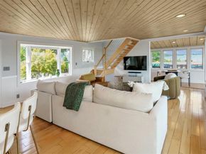 12910 Main Road, East Marion NY 11939