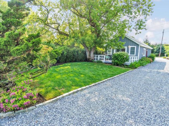 12910 Main Road, East Marion NY 11939