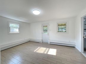 9 Grossman Street, Melville NY 11747