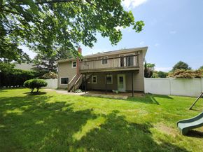9 Grossman Street, Melville NY 11747