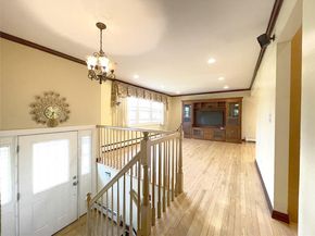 9 Grossman Street, Melville NY 11747