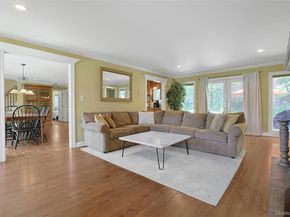 138 Whittier Drive, Thornwood NY 10594
