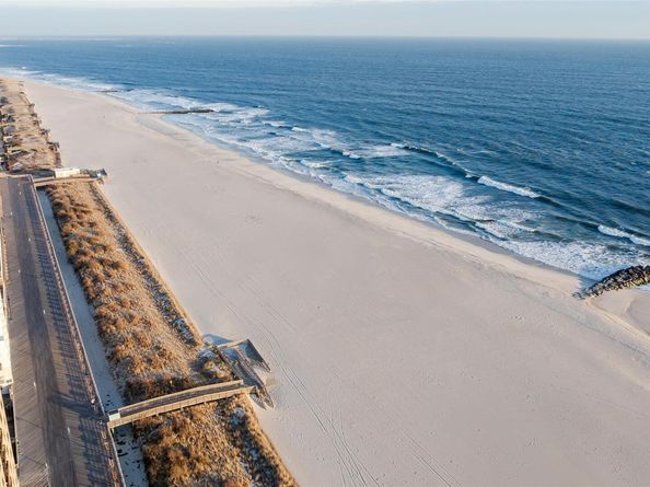 208 Franklin Boulevard, Long Beach NY 11561