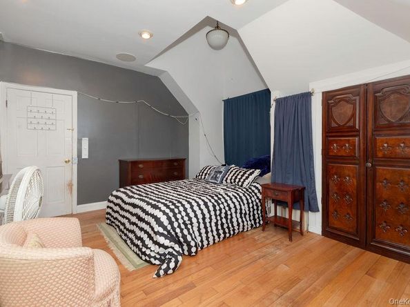 246 Weyman Avenue, New Rochelle NY 10805