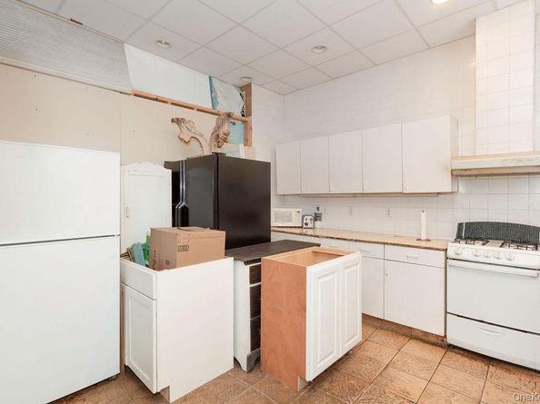246 Weyman Avenue, New Rochelle NY 10805