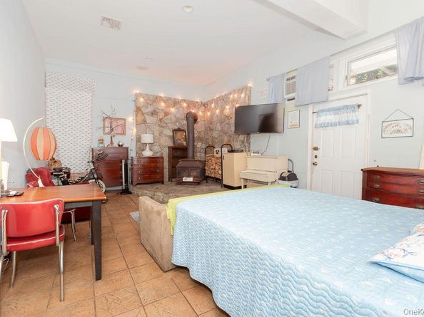 246 Weyman Avenue, New Rochelle NY 10805