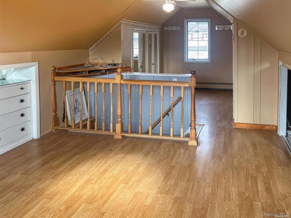 9 Reinhart Court, Melville NY 11747