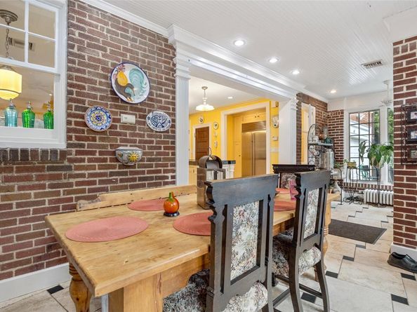 127 #1 Beverly Road, Douglaston NY 11363