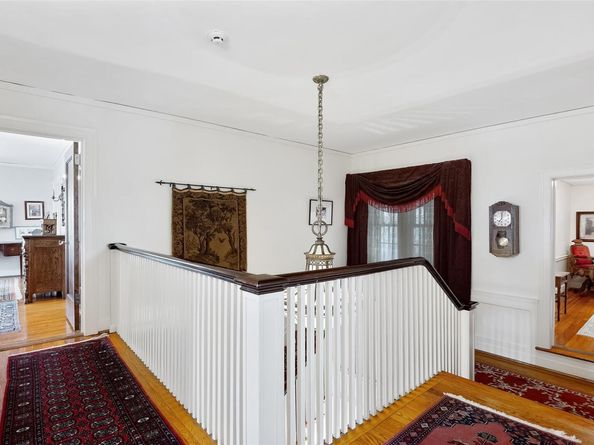 127 #1 Beverly Road, Douglaston NY 11363