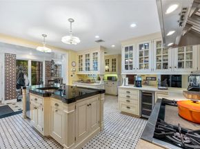127 #1 Beverly Road, Douglaston NY 11363