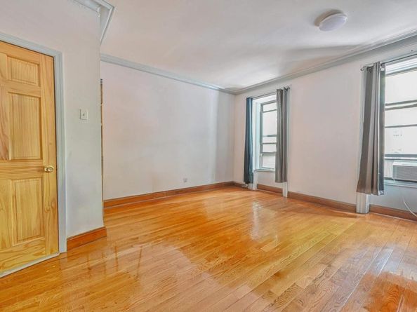 372 Grand Avenue, Brooklyn NY 11238