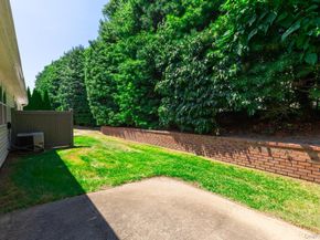 12 Joyces Way, Bay Shore NY 11706