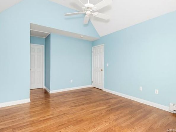 12 Joyces Way, Bay Shore NY 11706