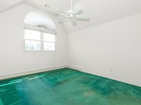12 Joyces Way, Bay Shore NY 11706
