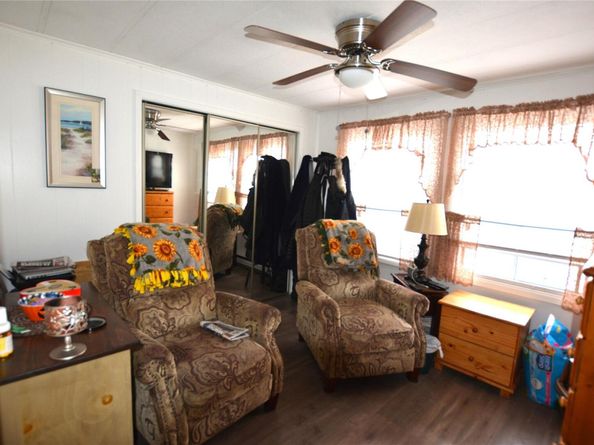 77 Village Circle W, Manorville NY 11949