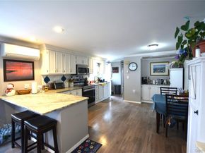 77 Village Circle W, Manorville NY 11949
