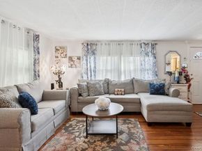 Unit 364 Pondwood 1661 Old Country Road Road, Riverhead NY 11901