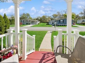 Unit 364 Pondwood 1661 Old Country Road Road, Riverhead NY 11901