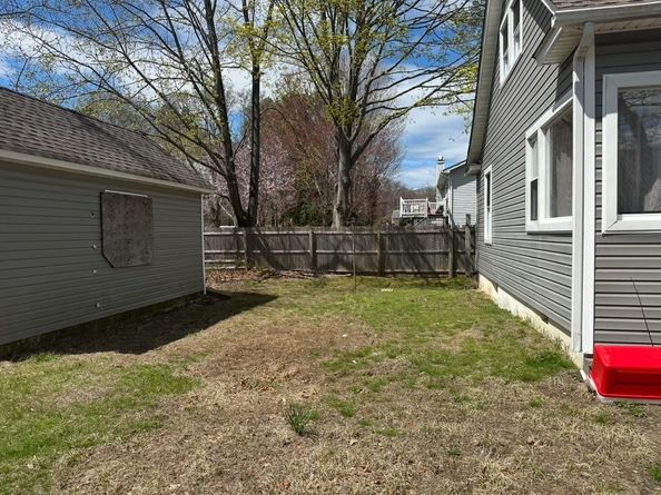 553 Raynor Avenue, Riverhead NY 11901