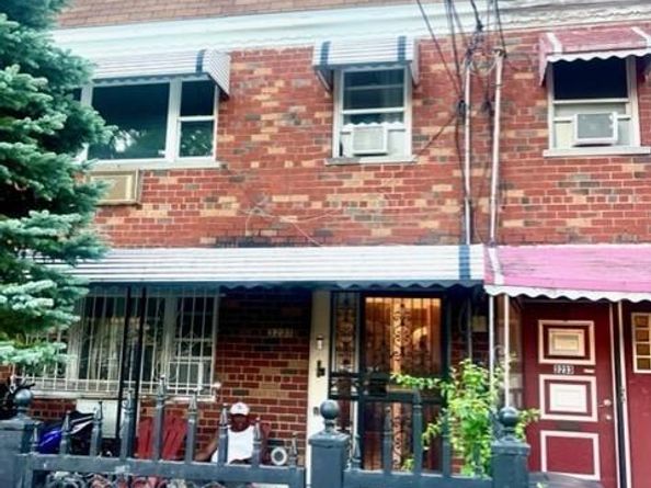 3231 Grace Avenue, Bronx NY 10469