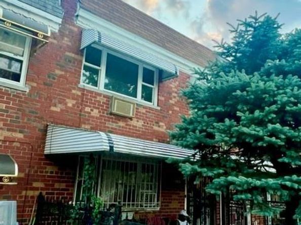3231 Grace Avenue, Bronx NY 10469